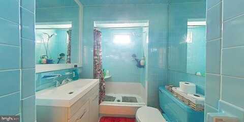 184 MIDWAY AVENUE, LANSDOWNE, PA 19050