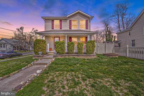 68 W BARBER AVENUE, WOODBURY, NJ 08096