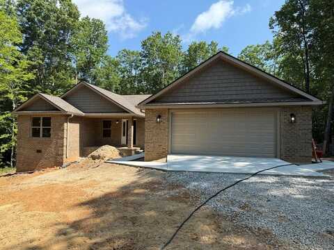 10 T Place, MONTEREY, TN 38574