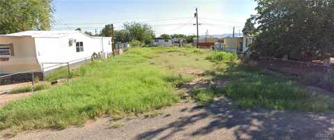 3581 E Warbler Lane, Kingman, AZ 86409