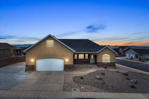 2367 Monarch Circle CIR, Cedar City, UT 84721