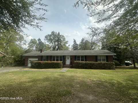321 Midland Way, Laurinburg, NC 28352