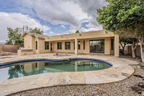 2620 W PIEDMONT Road, Phoenix, AZ 85041