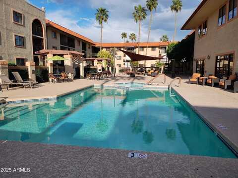 10330 W Thunderbird Boulevard, Sun City, AZ 85351