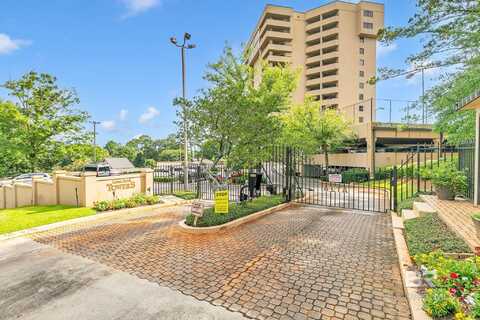 100 Tower Drive, Daphne, AL 36526