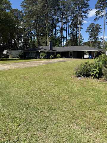230 Berg Avenue, Camden, AR 71701