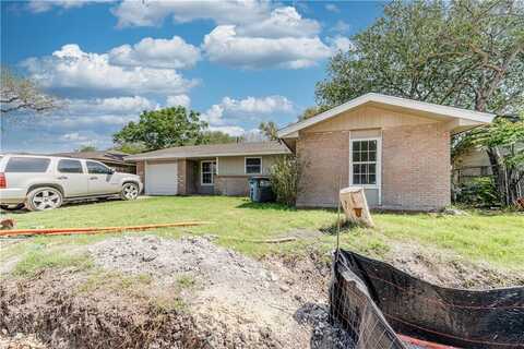 122 Green Trail Drive, Corpus Christi, TX 78405