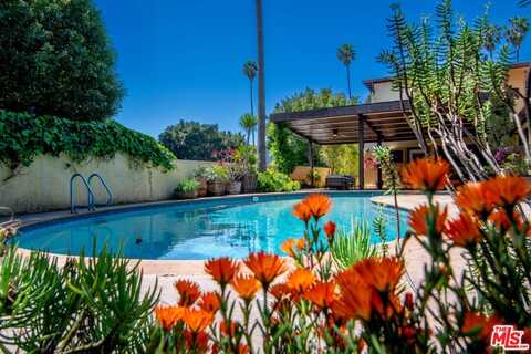 664 S Highland Ave, Los Angeles, CA 90036