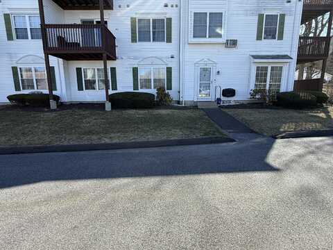 110 Berkshire Oval, Torrington, CT 06790
