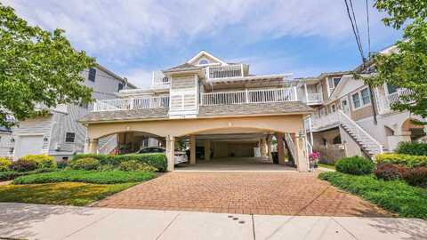 115 N Washington Ave, Margate City, NJ 08402