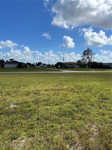 1400 NE 19th Place, Cape Coral, FL 33909