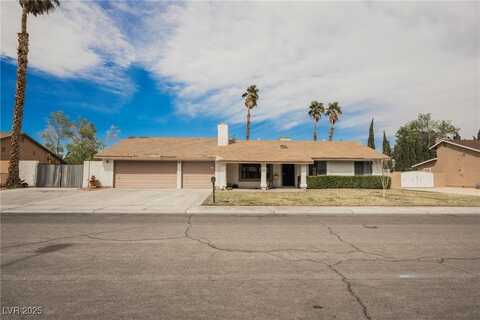 6710 Rocking Horse Avenue, Las Vegas, NV 89108