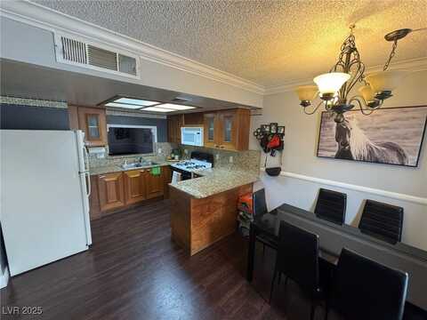 898 Flagstone Way, Las Vegas, NV 89110