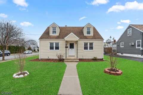95 Huron Ave, Clifton, NJ 07013