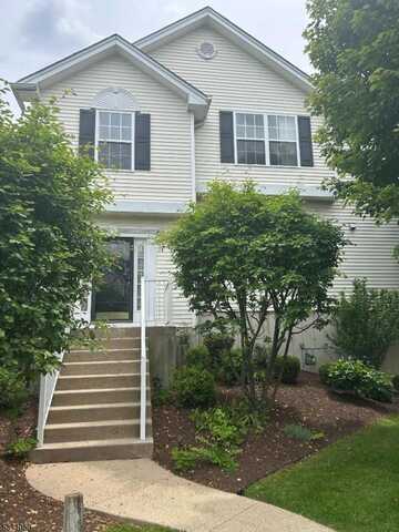 18 Brock Ln, Mount Olive Twp., NJ 07840