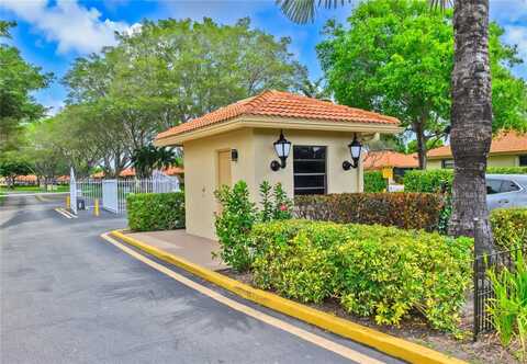 4465 Nutmeg Tree Ln, Boynton Beach, FL 33436