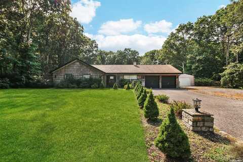 32 Florence Drive, Manorville, NY 11949