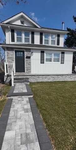 135 Penataquit Avenue, Bay Shore, NY 11706