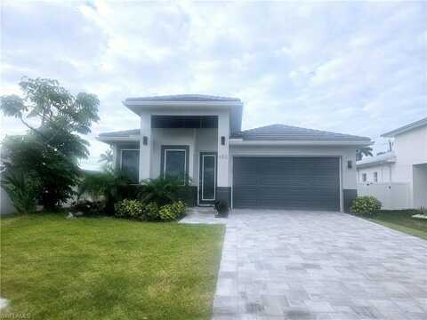 682 105th, NAPLES, FL 34108