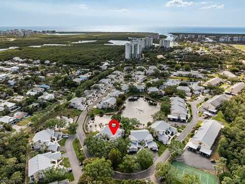 736 Wiggins Lake, NAPLES, FL 34110