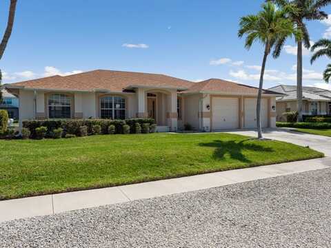 371 Edgewater, MARCO ISLAND, FL 34145
