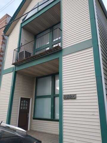 2425 N CLYBOURN Avenue, Chicago, IL 60614