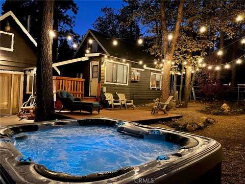 389 Spruce Lane, Sugarloaf, CA 92386