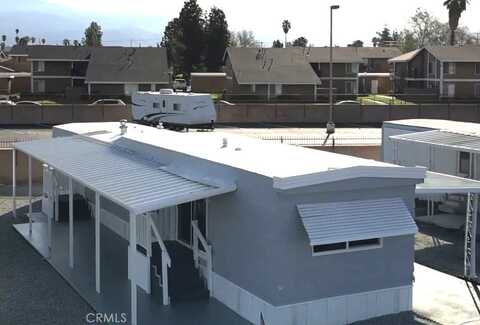 332 N Lyon Avenue, Hemet, CA 92543