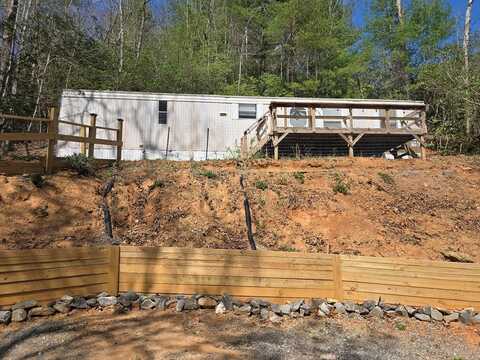 1467 Creek Road, Hiawassee, GA 30546