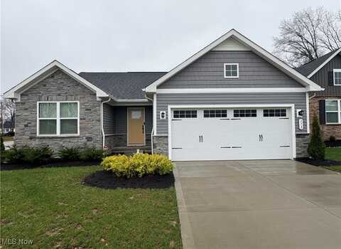 173 eagle Circle, Amherst, OH 44001