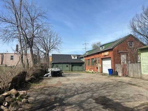 3990 E 89th Street, Cleveland, OH 44105