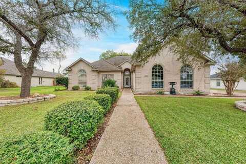1610 Meadow Ln, Lockhart, TX 78644