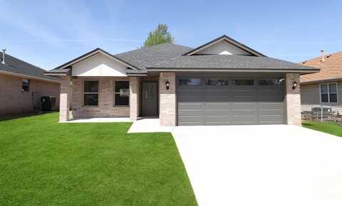10306 Saint Patrick Drive, Midwest City, OK 73130