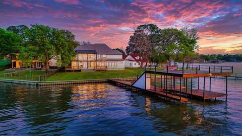 154 Sunset Drive, Gun Barrel City, TX 75156