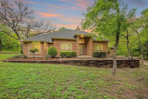 134 Keowee Circle, Waxahachie, TX 75165