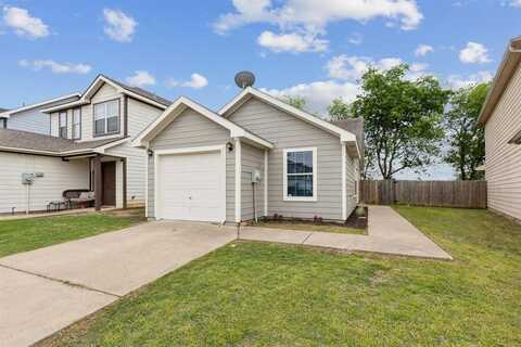 1304 Pine Lane, Fort Worth, TX 76140