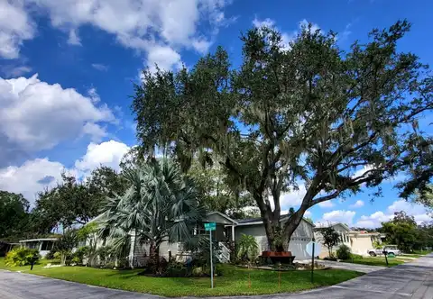 5899 Camelot Dr S, Sarasota, FL 34233