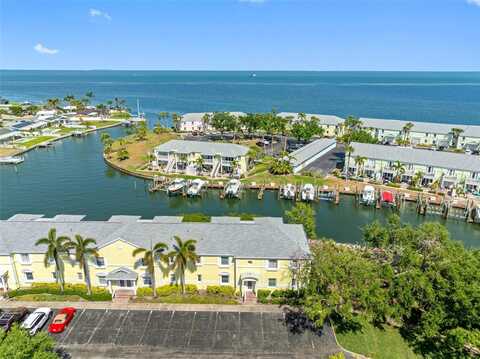 4740 BEACH DRIVE SE, Saint Petersburg, FL 33705