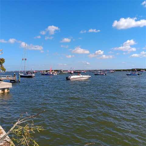 439 129TH AVENUE E, MADEIRA BEACH, FL 33708