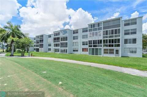 7684 NW 18th St, Margate, FL 33063
