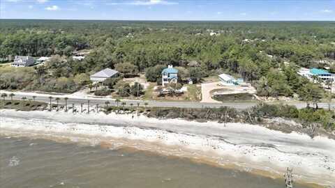 2101 Hwy 98 W, Carrabelle, FL 32322