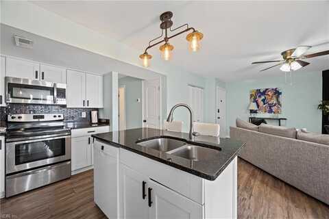 9716 7th Bay Street, Norfolk, VA 23518