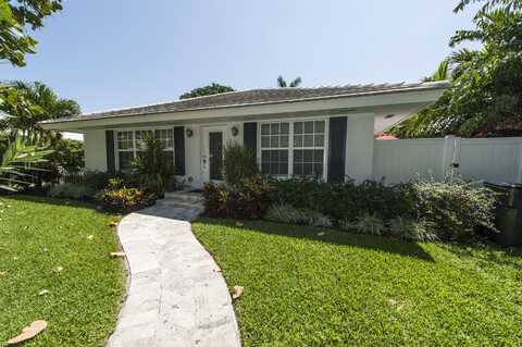 131 Venetian Drive, Delray Beach, FL 33483