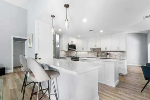 723 Golf Court, Delray Beach, FL 33445