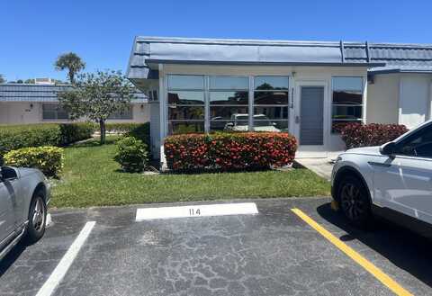 114 Waterford, Delray Beach, FL 33446