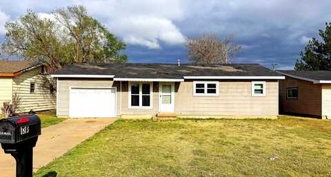 1813 S COLGATE Street, Perryton, TX 79070