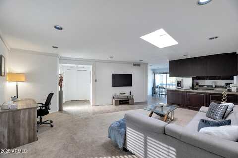 6240 N 16TH Street, Phoenix, AZ 85016