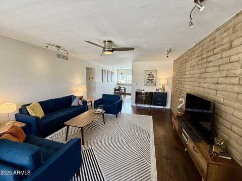 3737 E Turney Avenue, Phoenix, AZ 85018
