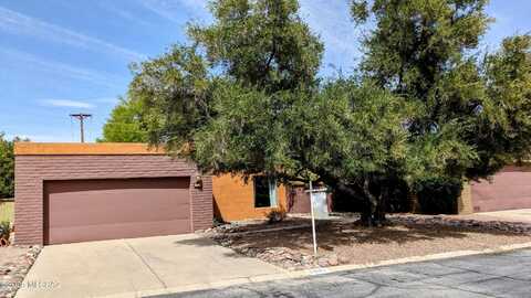 5001 E Silver Street, Tucson, AZ 85712