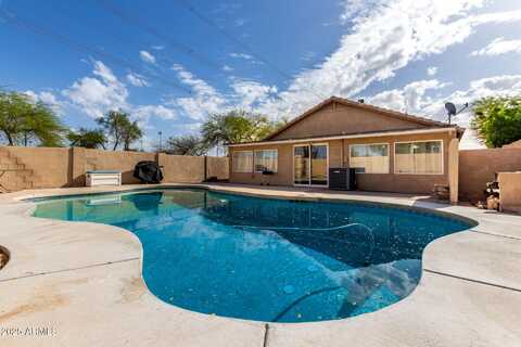 374 N BAY Drive, Gilbert, AZ 85233